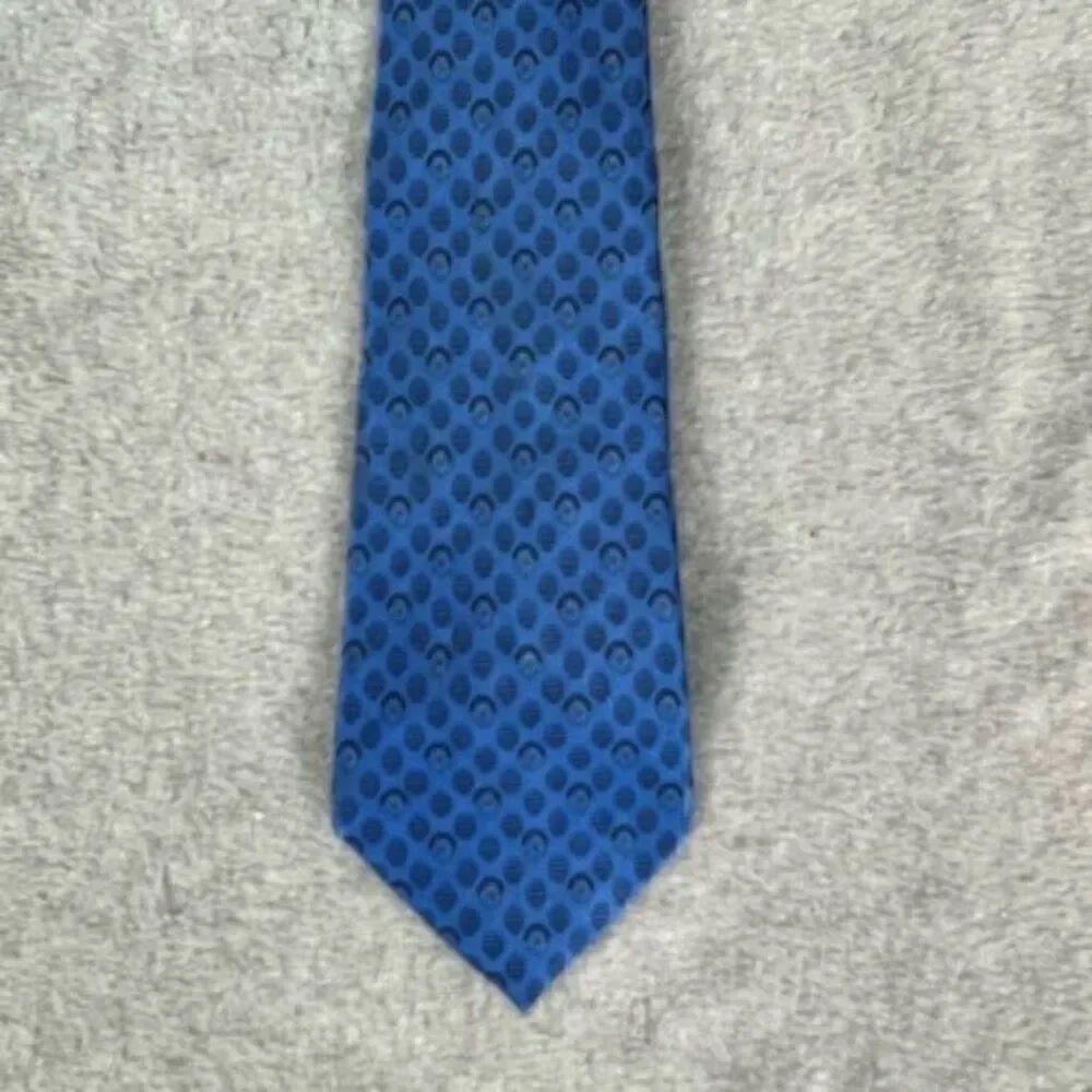 LANVIN MENS SILK TIE BLUE WITH PATTERN